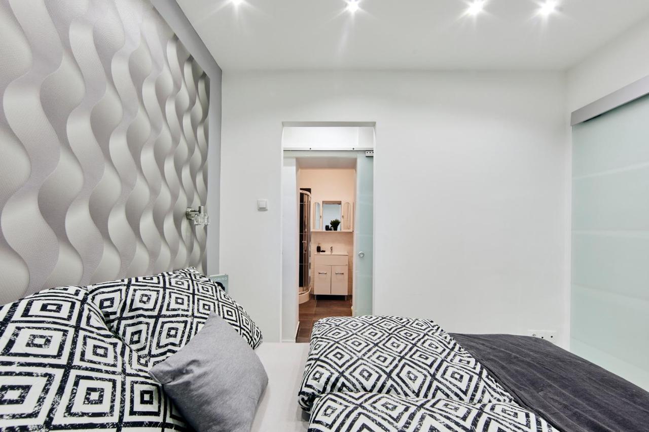 Garibaldi Apartment Budapeste Exterior foto
